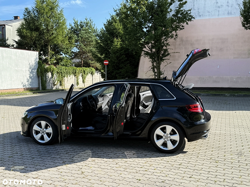 Audi A3 Sportback 2.0 TDI Attraction - 19