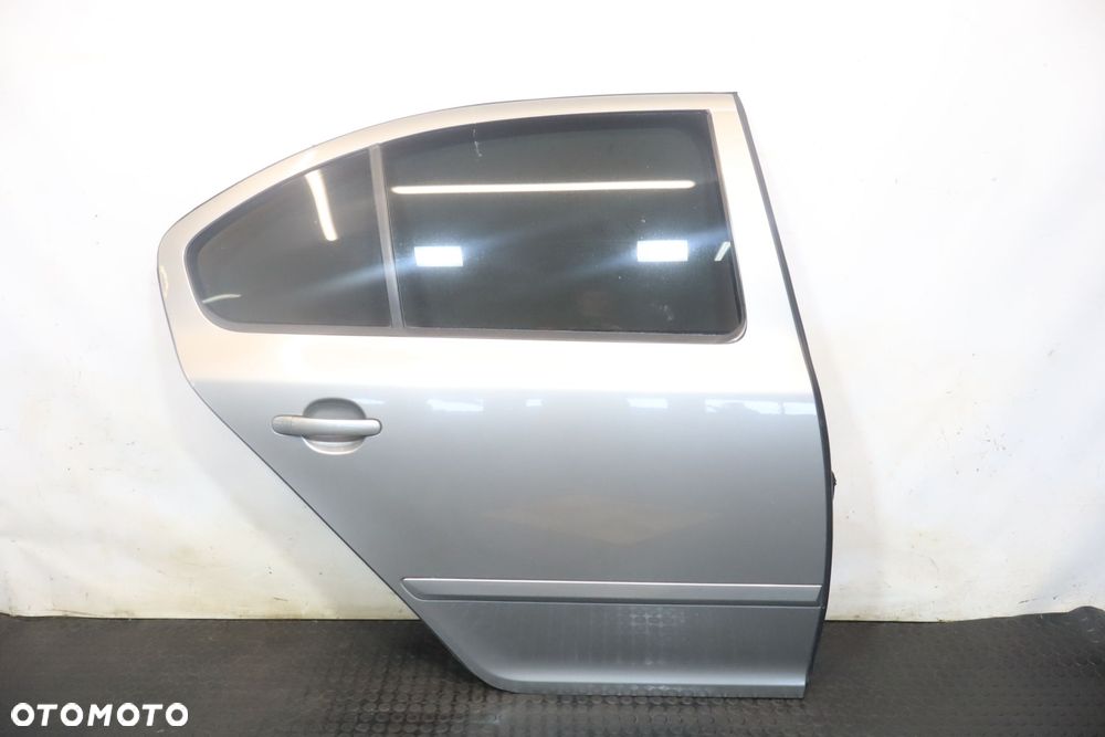 drzwi prawy tył - 1