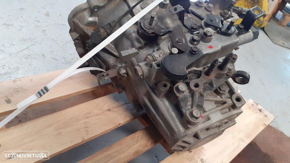 CAIXA VELOCIDADES HYUNDAI MATRIX 2005 - 2