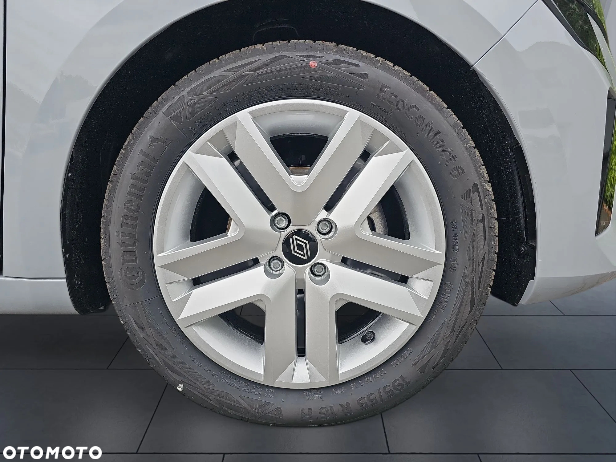 Renault Clio 1.0 TCe Evolution - 13