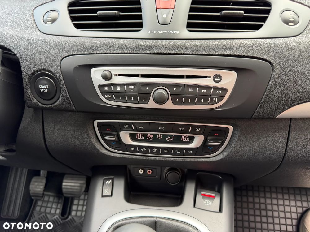 Renault Scenic - 29