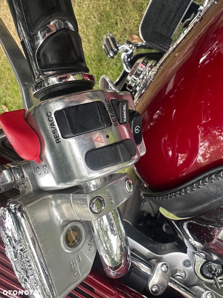 Yamaha Venture - 11