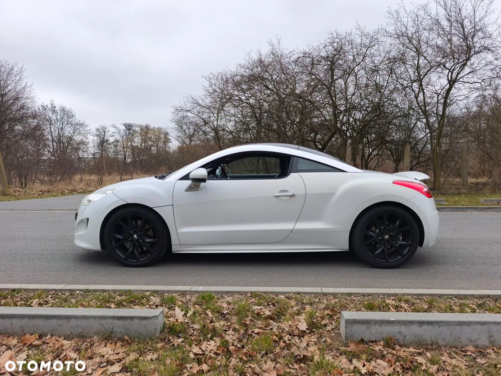 Peugeot RCZ - 2