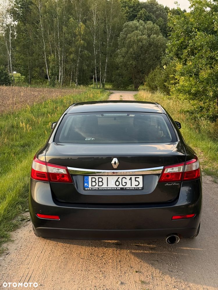 Renault Latitude - 9
