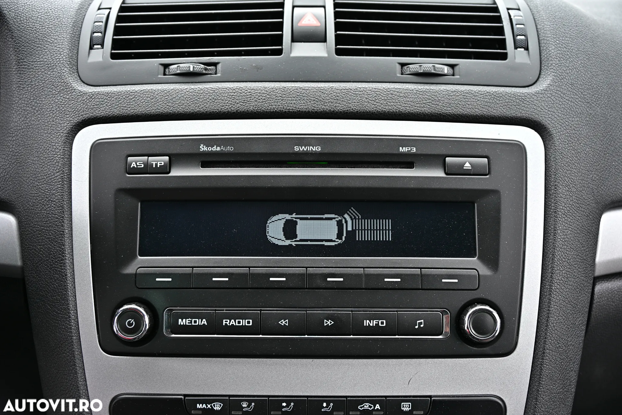 Skoda Octavia 1.4 Ambiente TSI - 21
