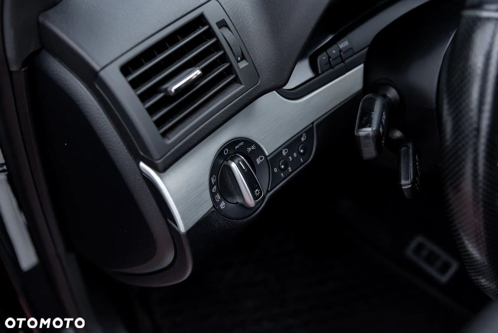 Audi A4 Avant 1.8 T - 28