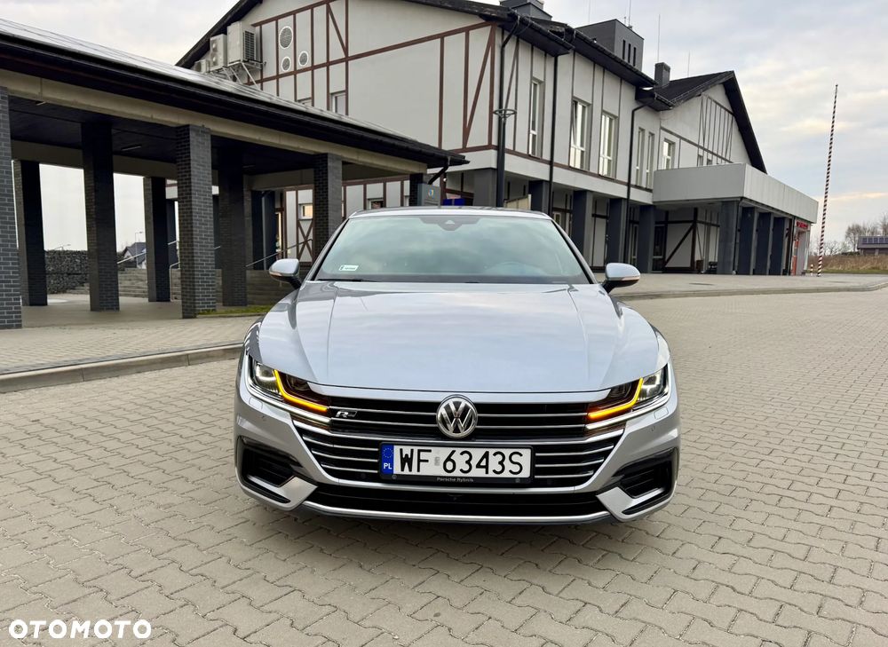 Volkswagen Arteon 2.0 TDI SCR R-Line DSG - 4