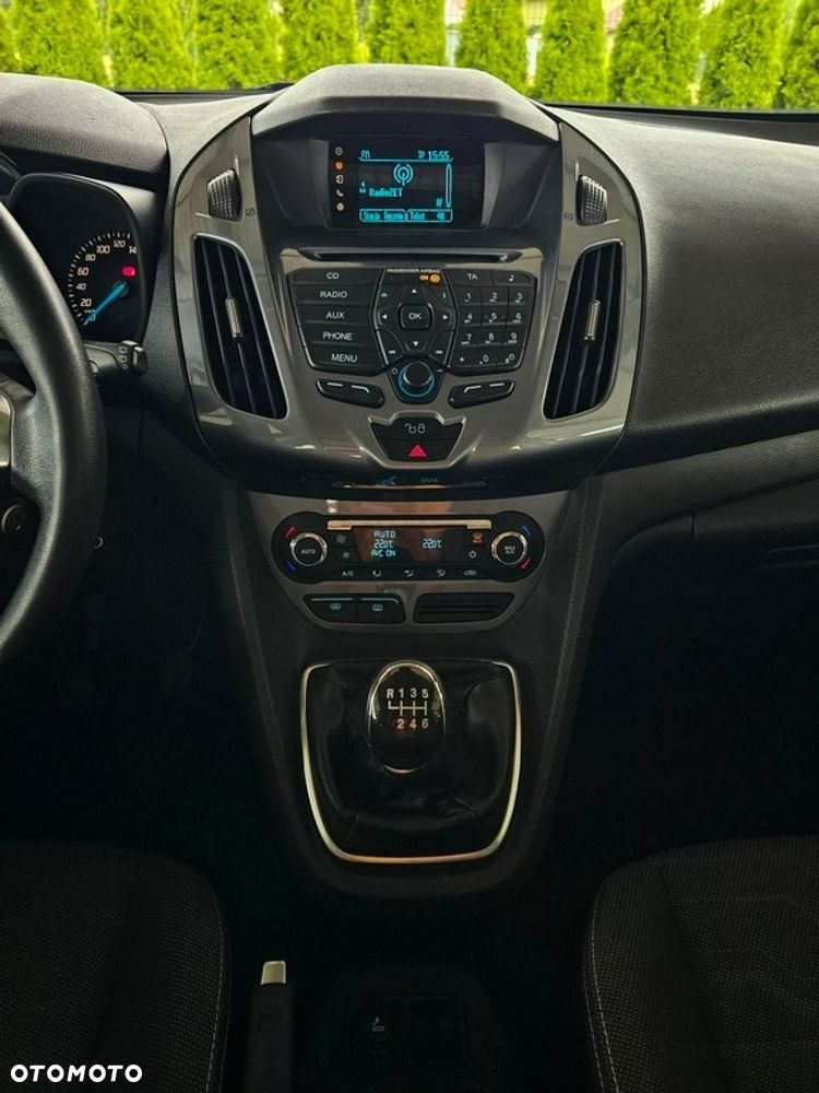 Ford Tourneo Connect - 19
