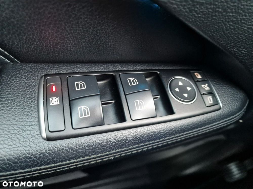 Mercedes-Benz Klasa E 200 7G-TRONIC Avantgarde - 35