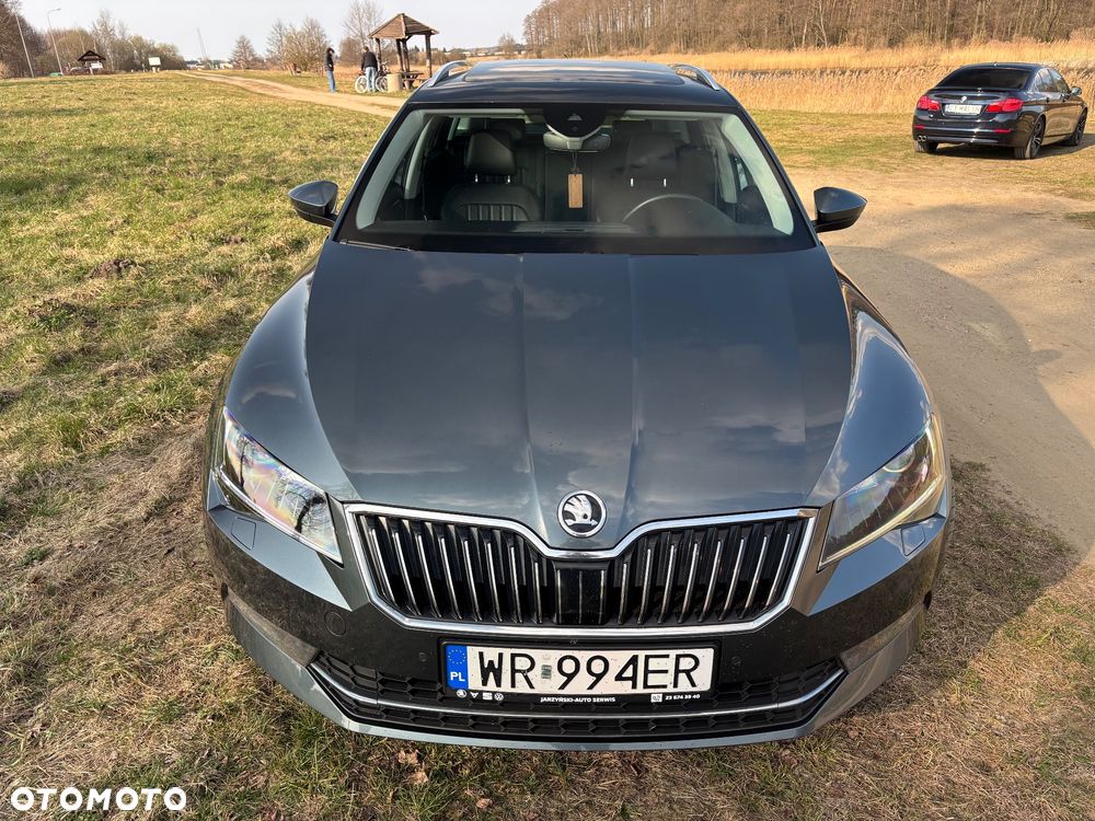 Skoda Superb 2.0 TDI Style - 2