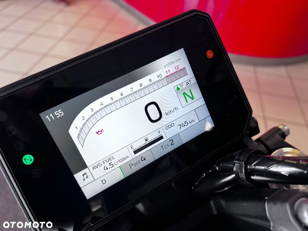 Yamaha MT - 9