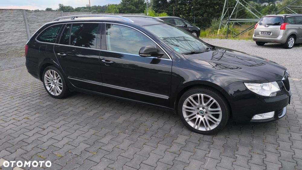 Skoda Superb 2.0 TDI DSG Elegance - 11