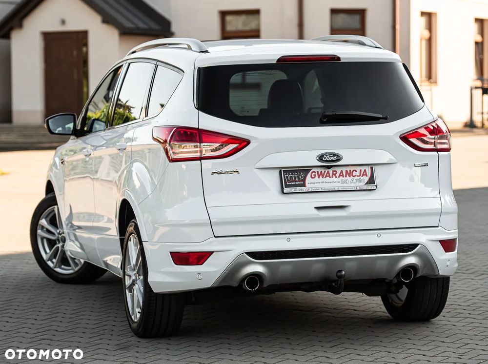 Ford Kuga 1.5 EcoBoost 4WD Titanium - 8