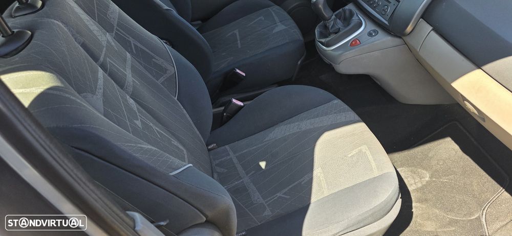 Renault Scénic 1.5 dCi Confort Dynamique - 5