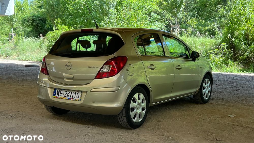 Opel Corsa 1.4 16V Enjoy - 3