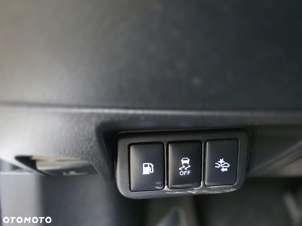 Toyota Avensis Touring Sports 1.8 Multidrive S Business Edition - 20