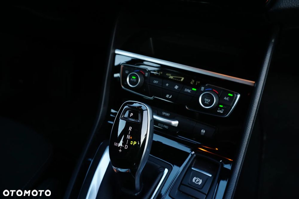BMW Seria 2 218i GT Advantage - 26