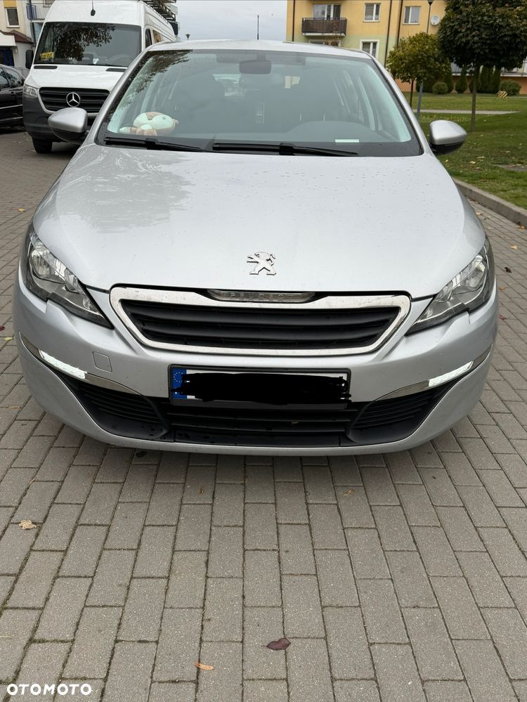 Peugeot 308 - 1