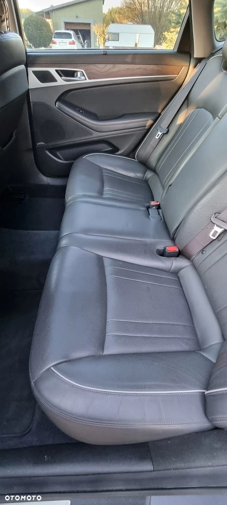 Genesis G80 - 20