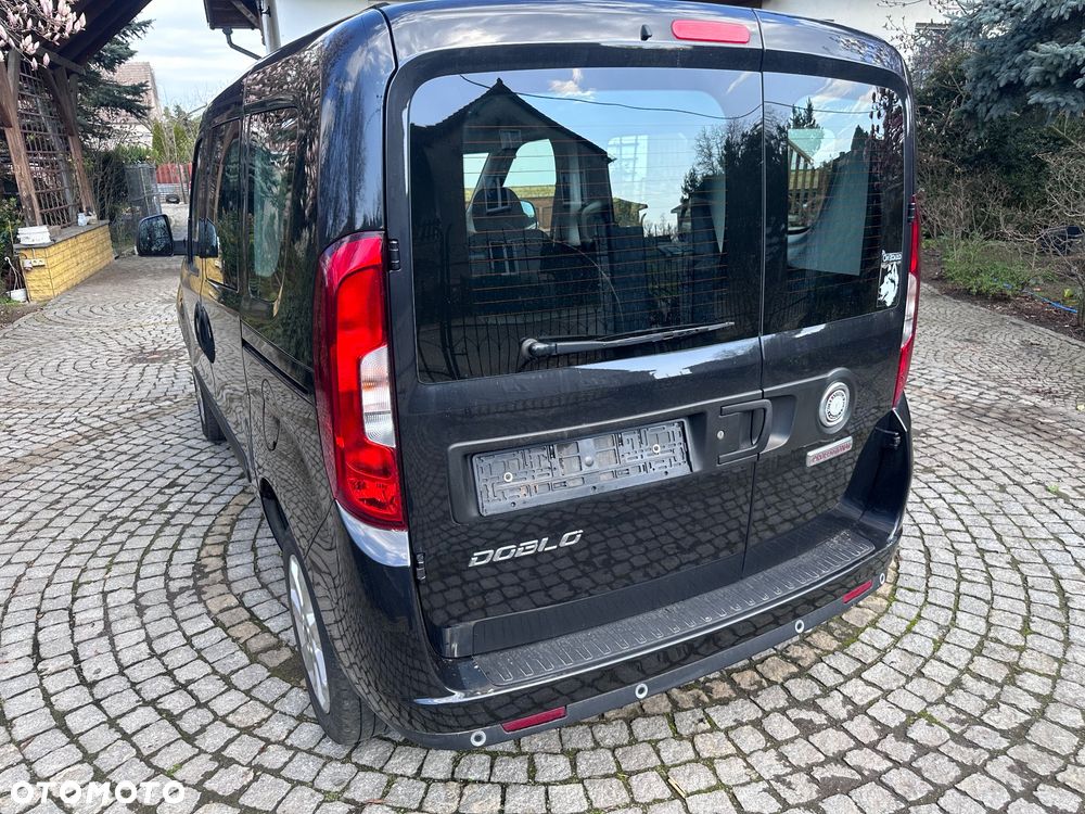 Fiat Doblo 1.4 T-Jet 16V More - 5