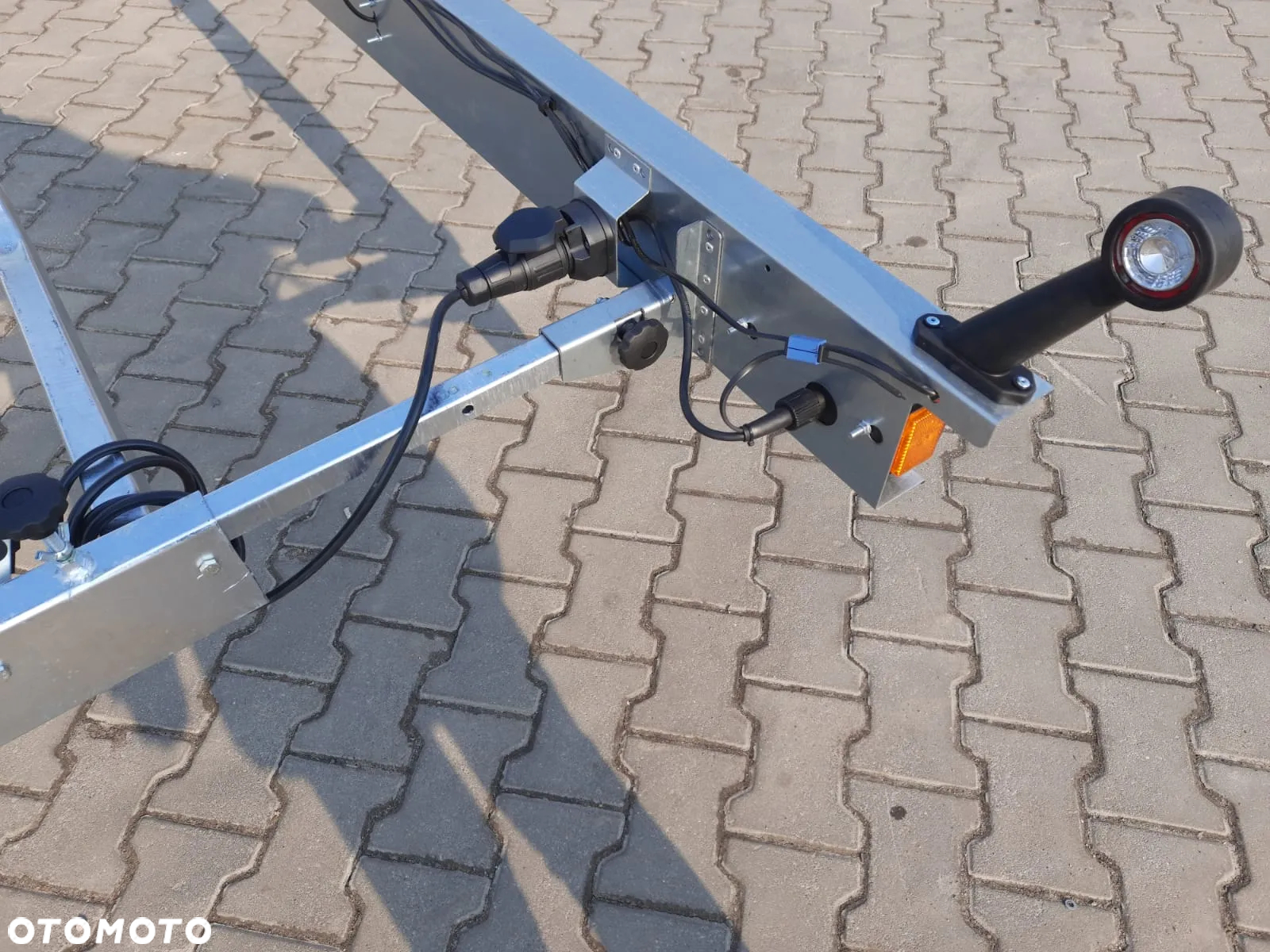 TEMARED Dostawa przyczepa podłodziowa DMC3500kg pod łódź 9 m! POSZERZANA, WODOSZCZELNE ŁOŻYSKA, TRZYOSIOWA - 14