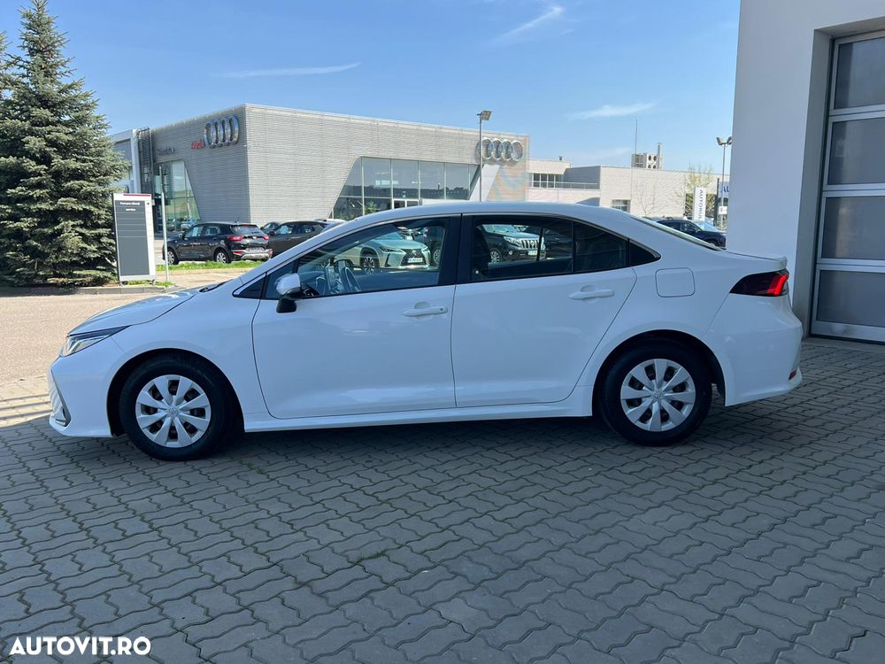 Toyota Corolla 1.8 HSD Business - 7