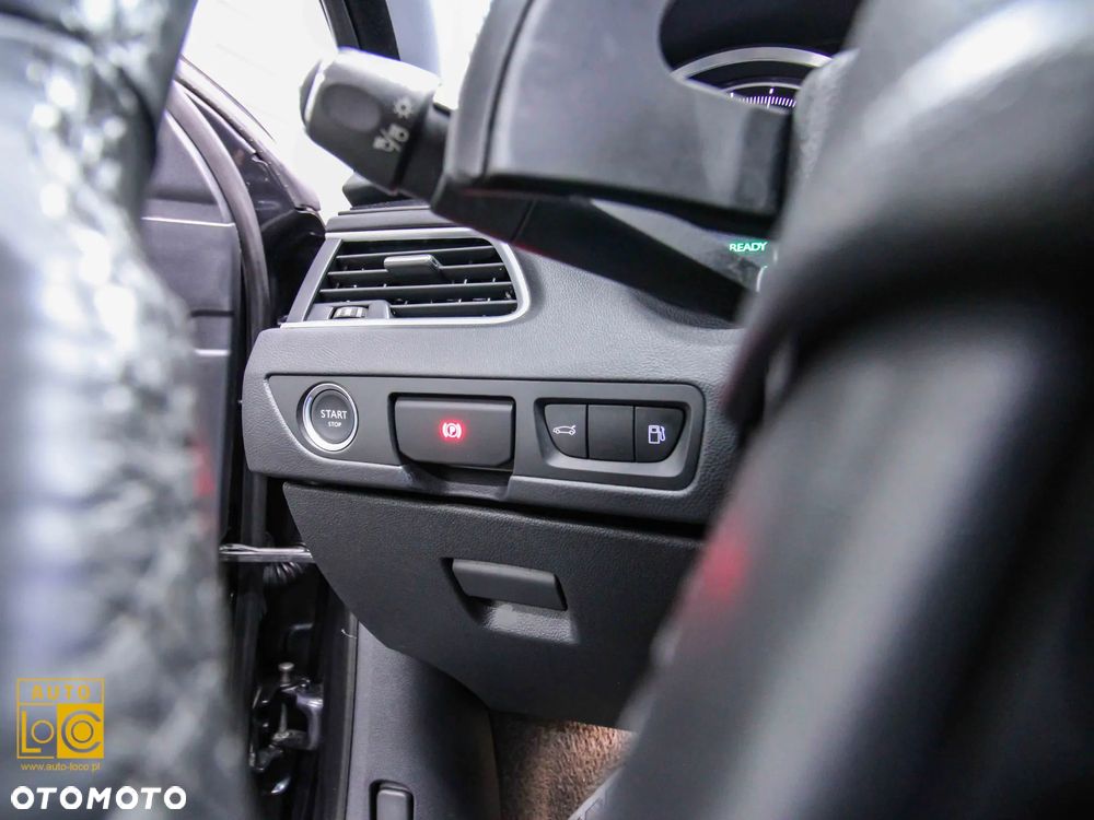 Peugeot 508 RXH Hybrid4 - 32