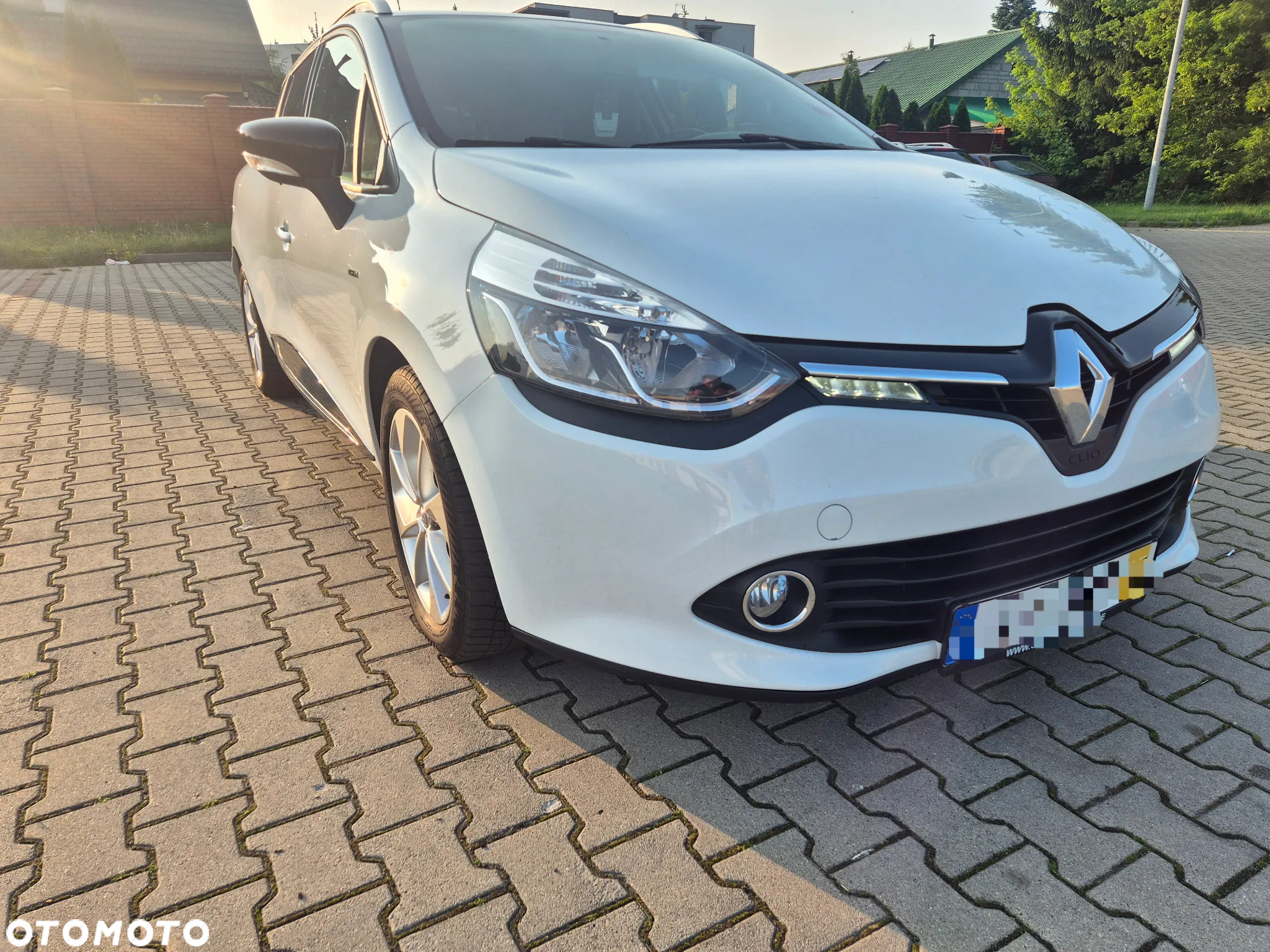 Renault Clio 0.9 TCe Limited - 6