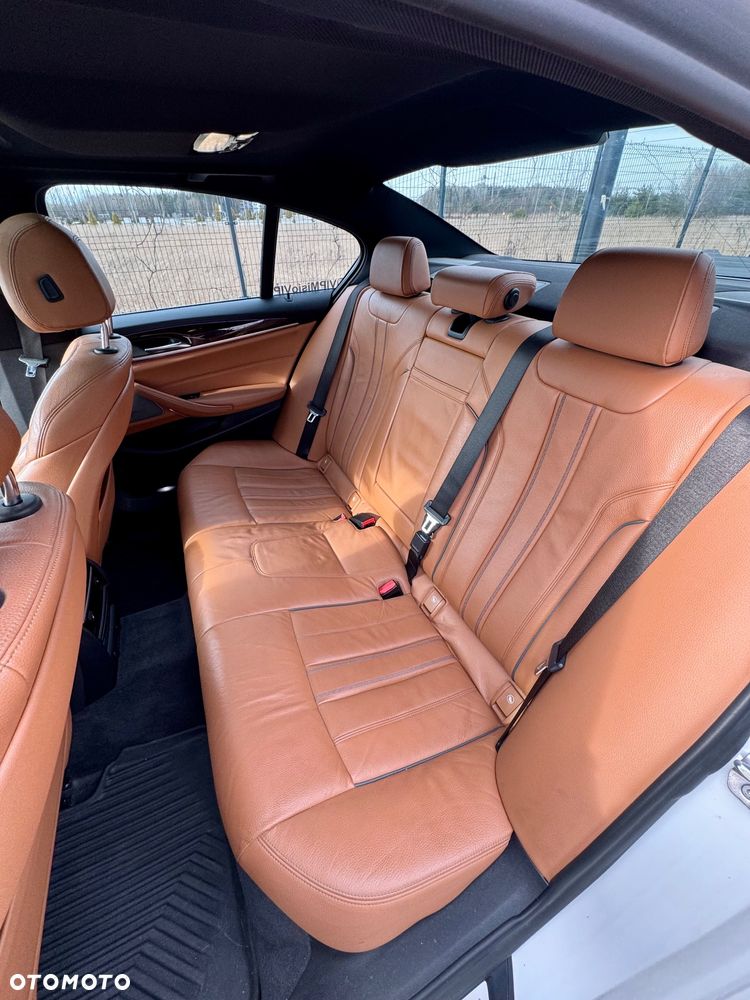 BMW Seria 5 - 22