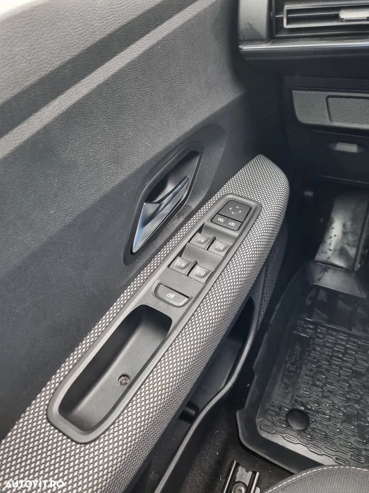 Dacia Jogger 5 locuri TCe 110 Comfort - 8