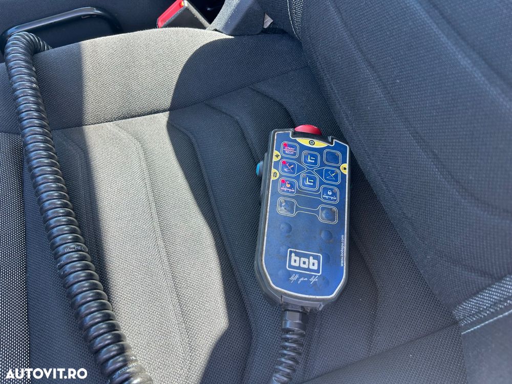 Iveco LIFT DE CONTAINER CU CARLIG 3.0 D - 3