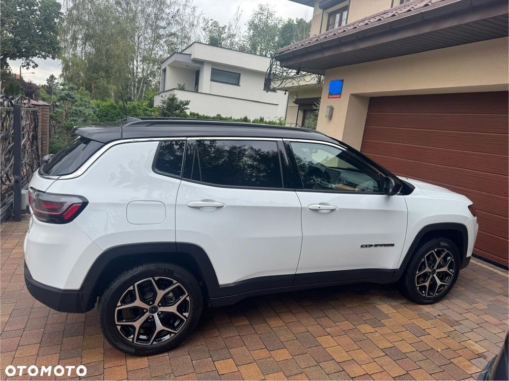 Jeep Compass - 8