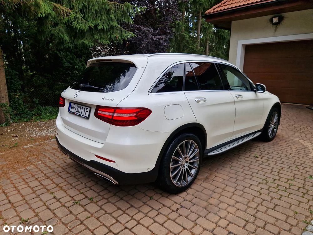 Mercedes-Benz GLC - 2