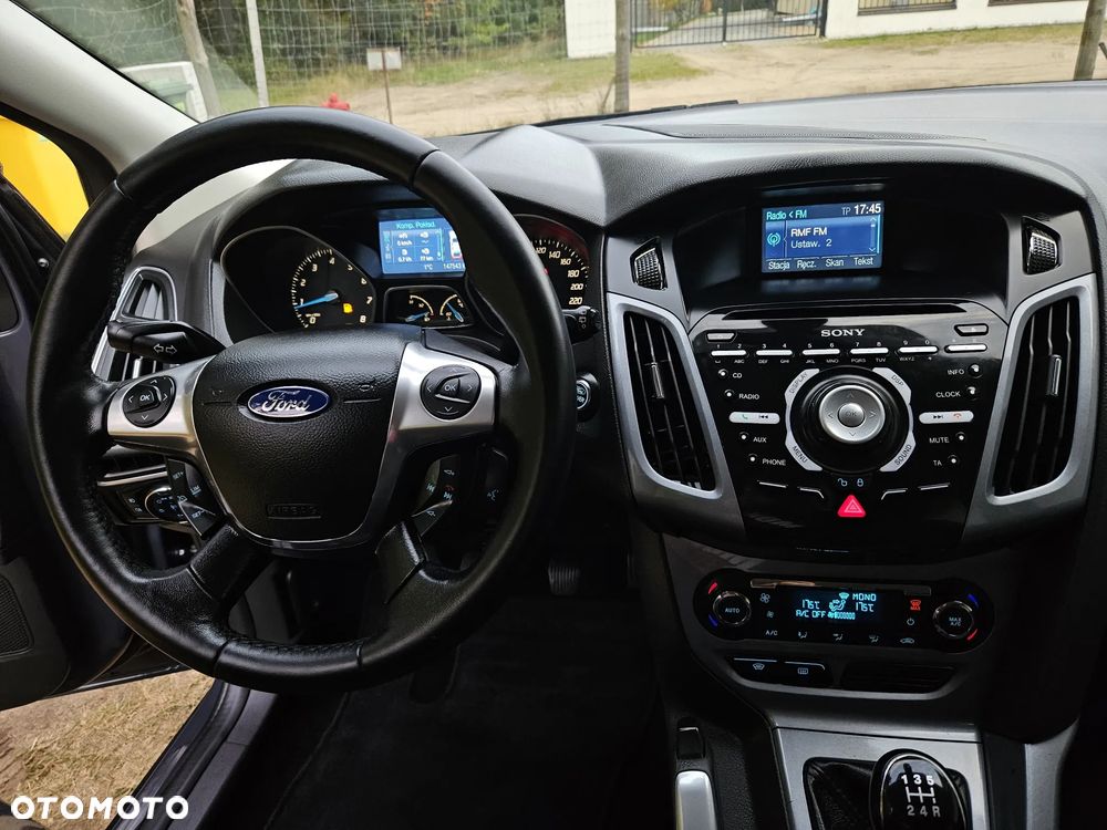 Ford Focus 1.6 Titanium - 8