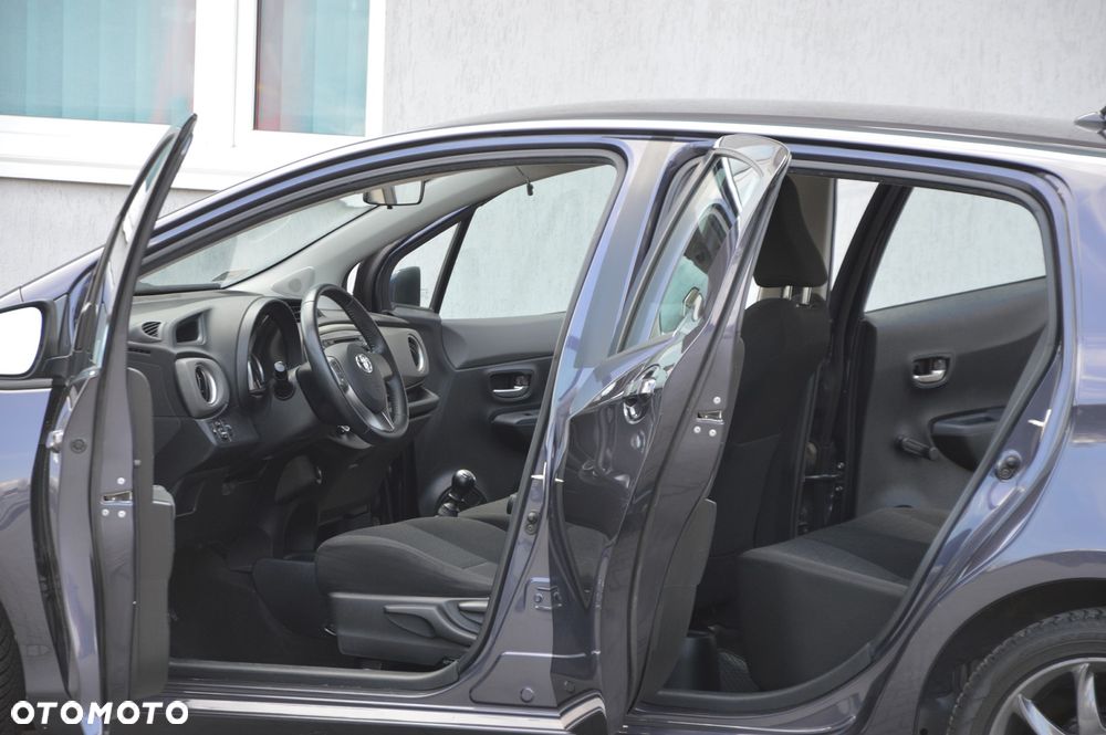 Toyota Yaris 1.33 Dynamic - 28