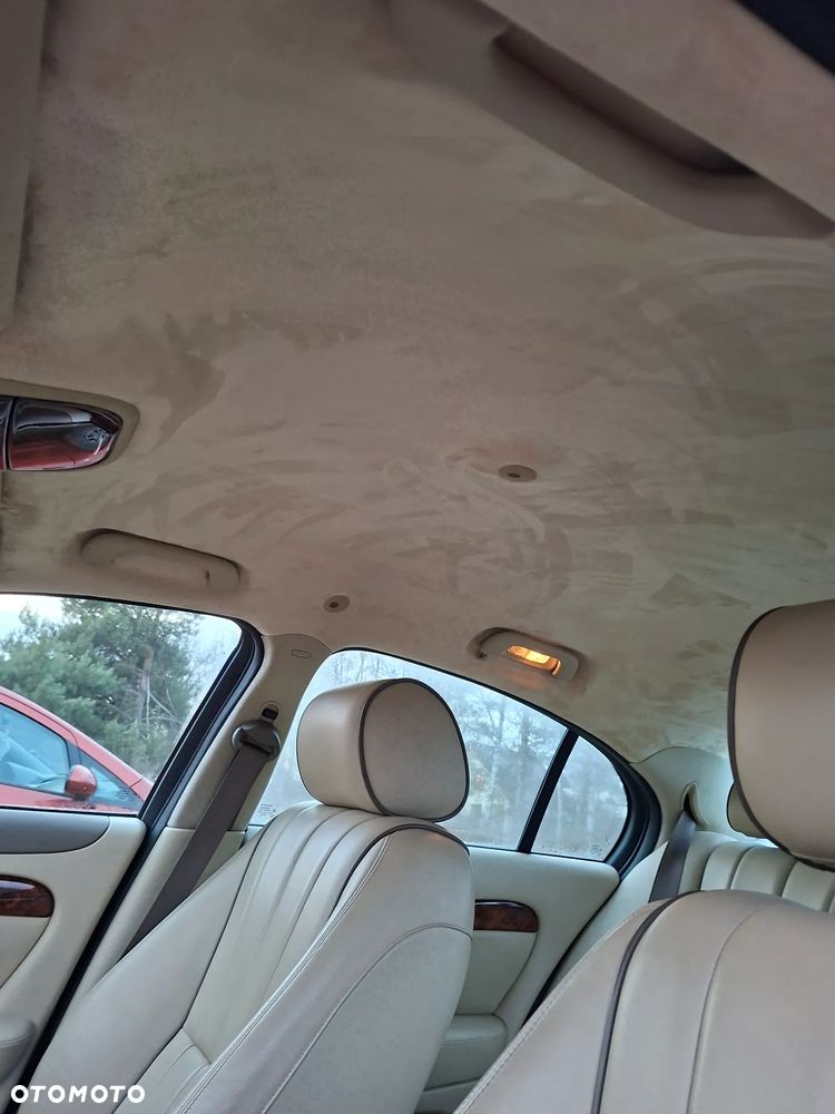 Jaguar S-Type 2.7 V6 D Executive - 11