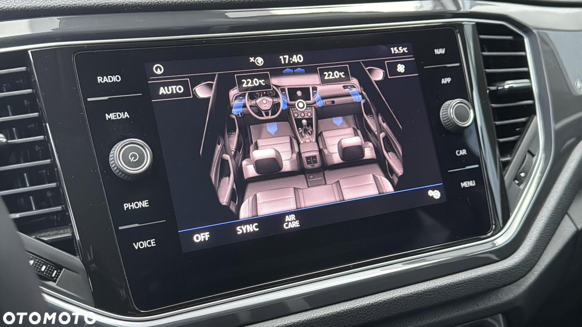 Volkswagen T-Roc 1.5 TSI ACT Premium - 24