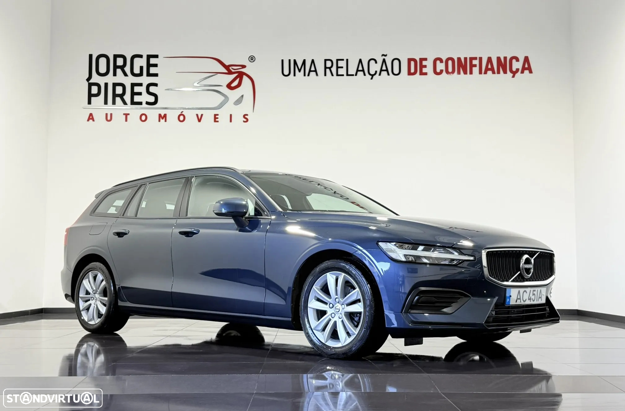 Volvo V60 2.0 D3 Momentum - 11