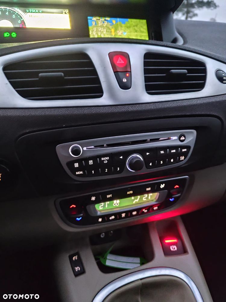 Renault Grand Scenic TCe 130 Bose Edition - 6