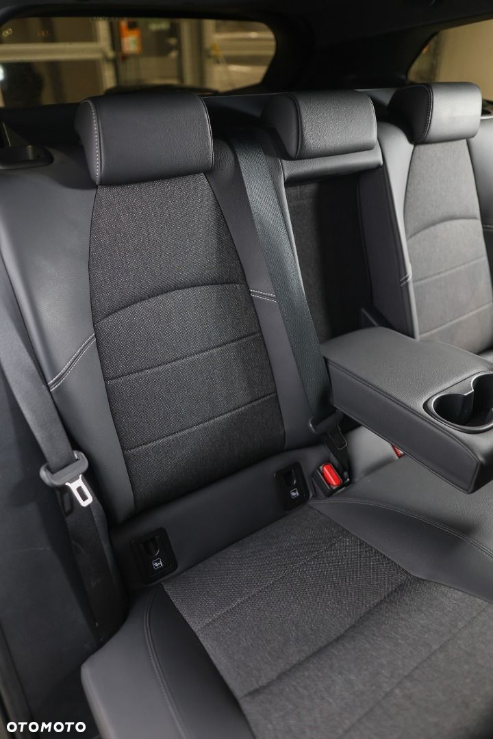 Toyota Corolla - 14