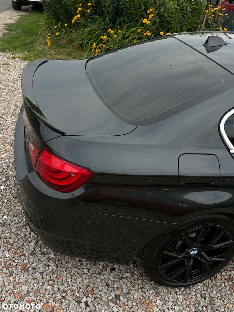 BMW Seria 5 525d - 5