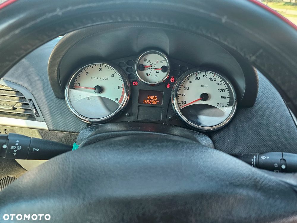 Peugeot 207 1.6 HDi - 10