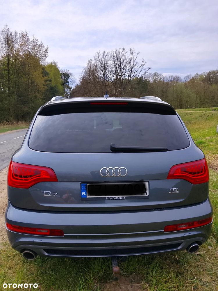 Audi Q7 - 16