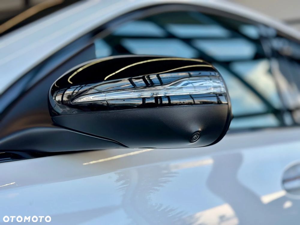 Mercedes-Benz GLE - 21