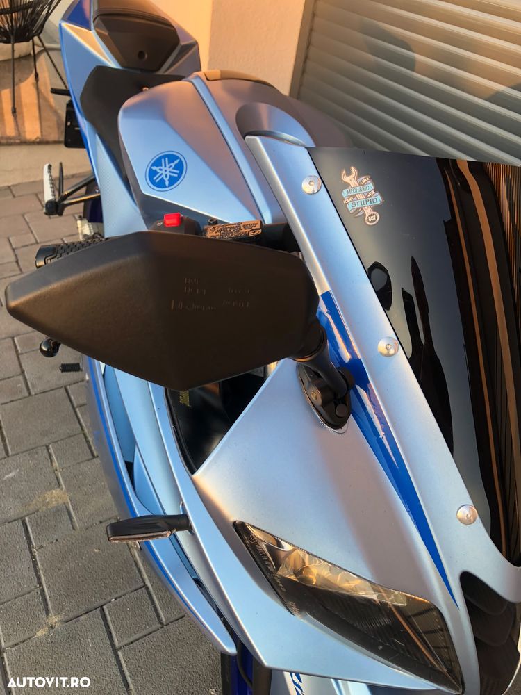 Yamaha YZF-R125 - 6