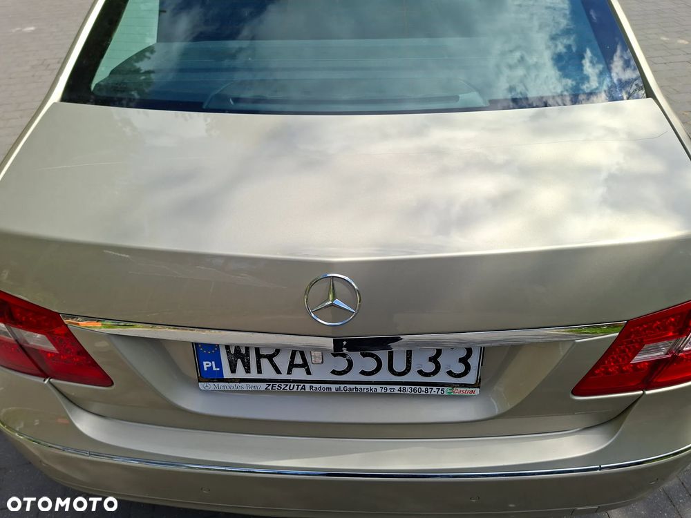 Mercedes-Benz Klasa E 300 CDI BlueEff Elegance - 13