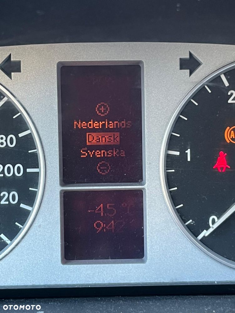 Mercedes-Benz Klasa B 180 CDI - 22