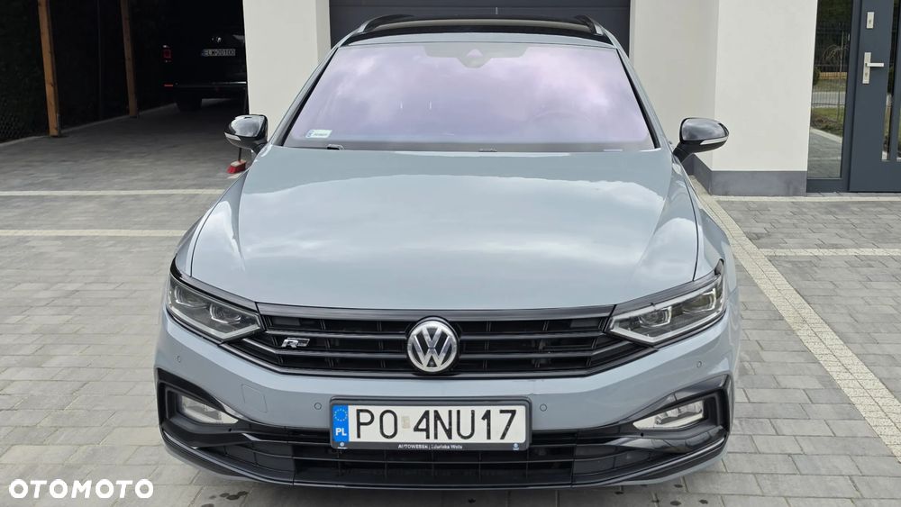 Volkswagen Passat - 10