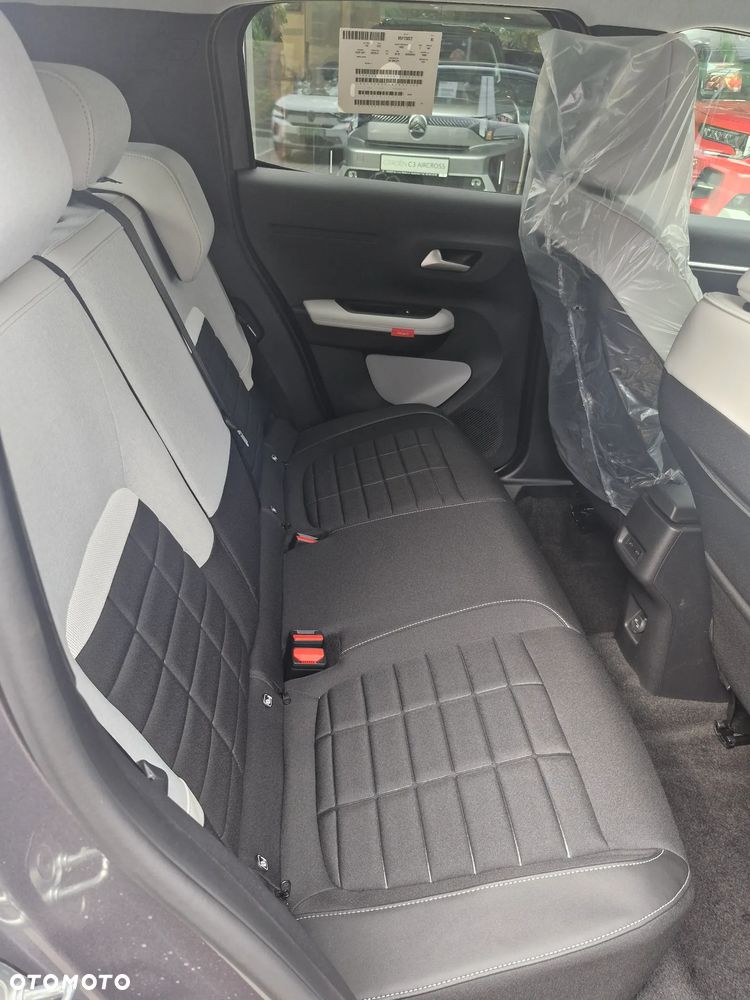 Citroën C3 1.2 mHEV Max - 8