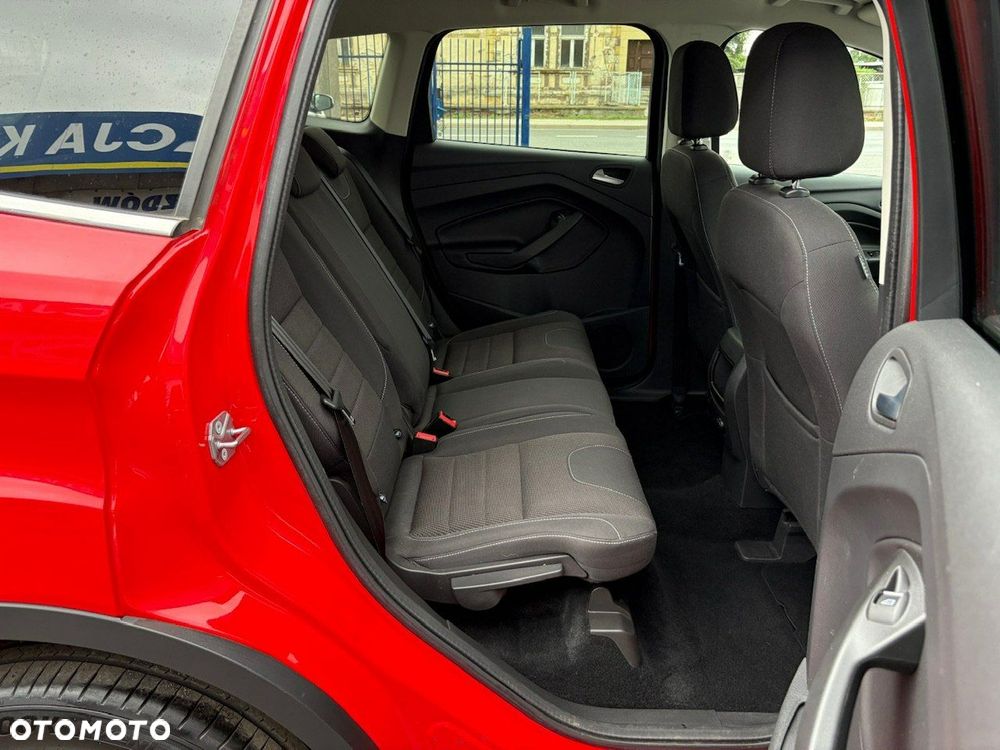 Ford Kuga 1.5 EcoBoost 2x4 Cool & Connect - 28